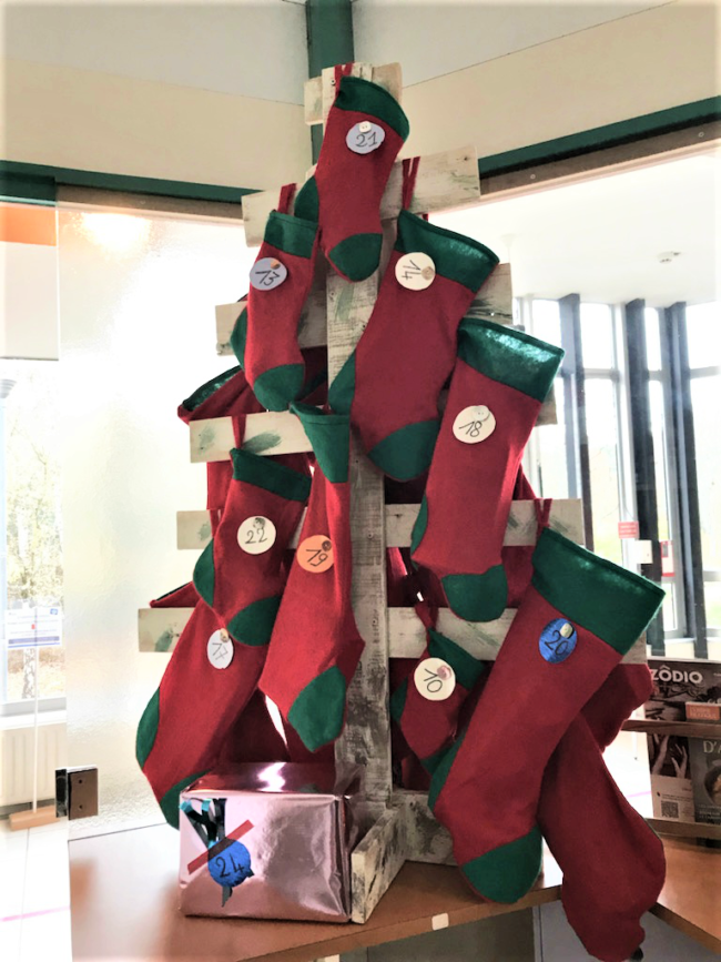SAPIN DE L’AVENT Sapin de l'Avent au Centre Gallouédec